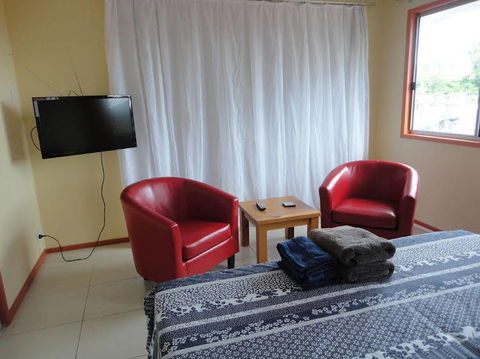 The Pixy Bed & Breakfast - Accommodation Newcastle 6