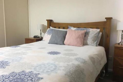 Mograni Views - Accommodation Newcastle 6