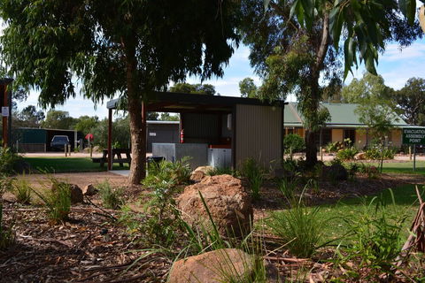 Yarrawonga Riverlands Tourist Park - Accommodation Newcastle 2