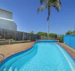 Relax at Lighthouse 4 Lighthouse Road - Accommodation Newcastle
