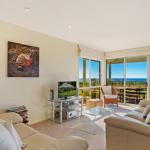 Beach Breakers Apartment Stunning Views - Accommodation Newcastle 0