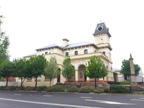 The Shopkeepers Quarters - Accommodation Newcastle 2
