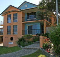 Phoenix Terrace townhouse Yamba - Accommodation Newcastle