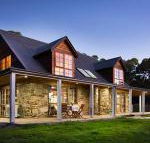 Cedar  Stone - Accommodation Newcastle