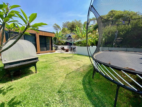 Spectacular Bilgola Beachhouse - Accommodation Newcastle 4