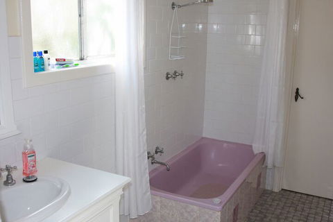 Archery Road Estate - Accommodation Newcastle 4