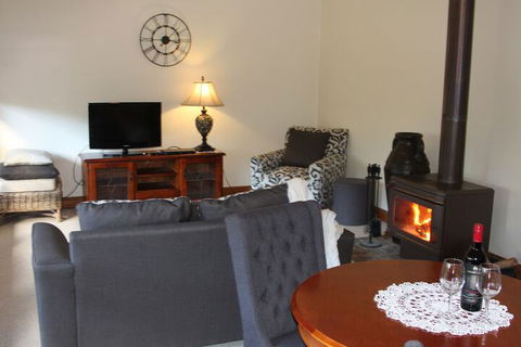 Archery Road Estate - Accommodation Newcastle 5