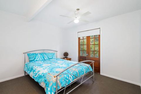 Bonny Beach House Holiday Accommodation With Pool - Accommodation Newcastle 5