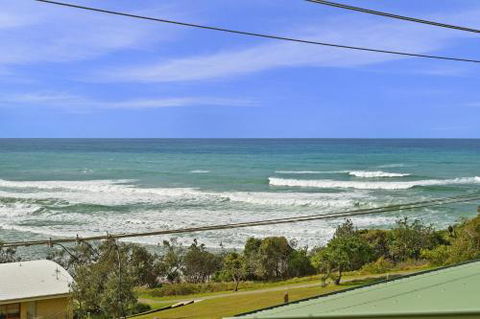 Pacifica All About The View - Accommodation Newcastle 1