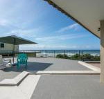 Romiaka 8 views over the Pippi Beach - Accommodation Newcastle
