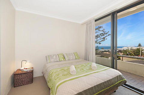 Pacific Tower Penthouse - Accommodation Newcastle 2