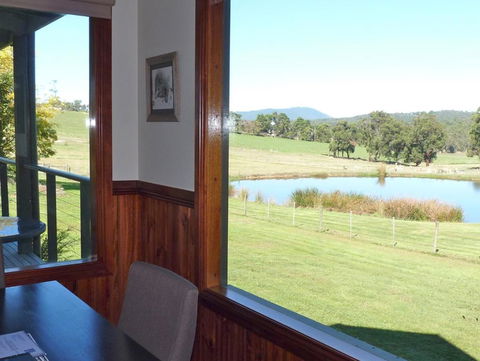 Raynella Alpaca Farmstay - Accommodation Newcastle 4
