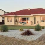 Jewel Of The South Beachfront Holiday Rental - Accommodation Newcastle 0