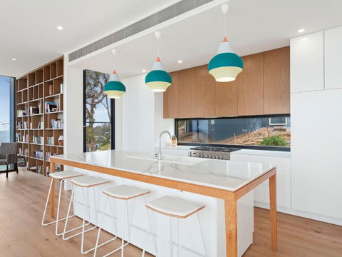 Iluka Blue - Accommodation Newcastle 6