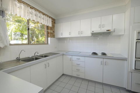 ACACIA WEEKLY ONLY - Accommodation Newcastle 5