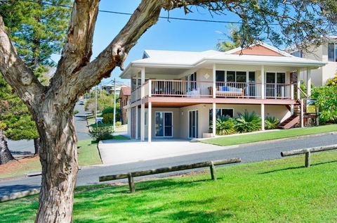 Allure By The Sea - Accommodation Newcastle 1