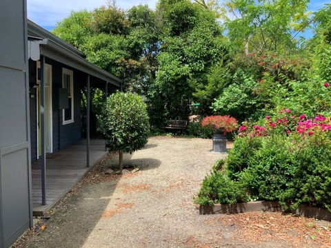 Cinta Cottage - Accommodation Newcastle 2
