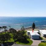 Ocean Blue Apartment Three Apartment On 2nd Level - Accommodation Newcastle 0