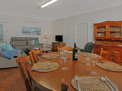 The Marlin A Gem Close To Rock Pools - Accommodation Newcastle 3