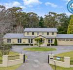 Camelot superbly proportioned  ideally located - Accommodation Newcastle