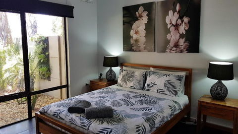 The Good Life - Accommodation Newcastle 4