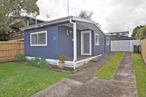 HIGHTIDE - Accommodation Newcastle 0