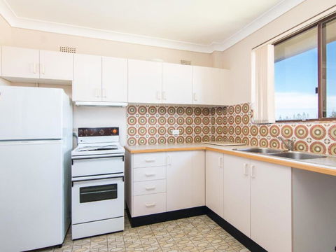Seabreeze 4 Opposite Bowling Club - Accommodation Newcastle 1