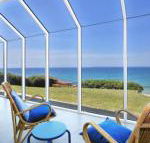 Neptune Absolute Beachfront - Accommodation Newcastle