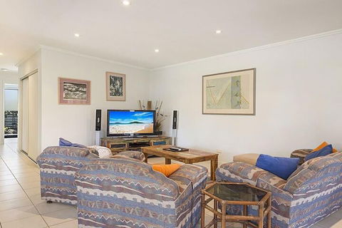 Moana Retreat WiFi - Accommodation Newcastle 6