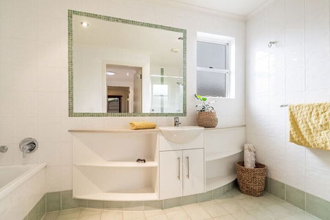 Oceanic 3 - Accommodation Newcastle 5