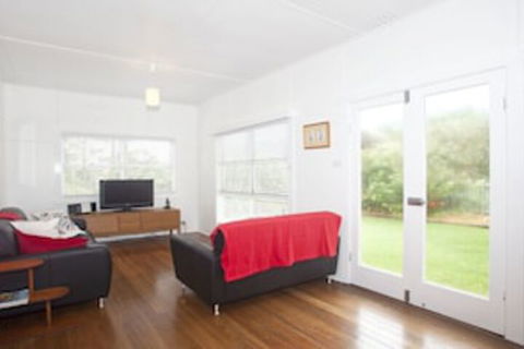 My Blue Heaven - Accommodation Newcastle 0