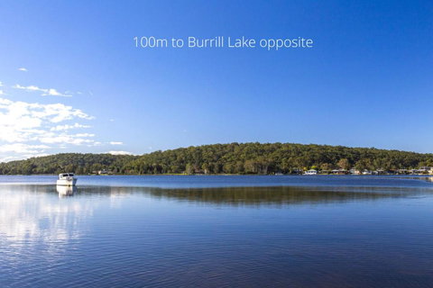 Elevated Views At Burrill Lake 17 Canberra Cres - Accommodation Newcastle 1