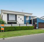 Campbell St. 11 Moffat Beach - Accommodation Newcastle