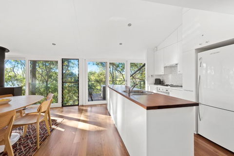 TreetopsatWagstaffe - Accommodation Newcastle 4