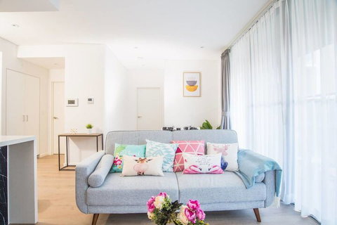 Warm Soul Apartment In The Heart Of Eastwood - Accommodation Newcastle 5