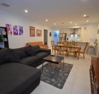 Park View Modern House - Accommodation Newcastle
