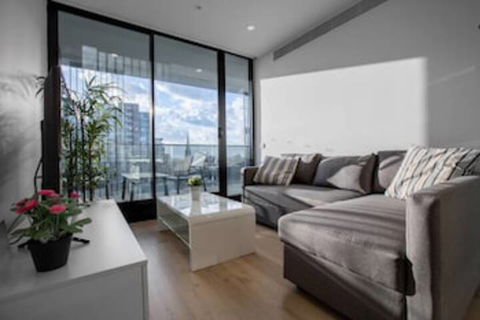 Brand New Apt With Sea Views In Heart Of St Kilda - Accommodation Newcastle 0