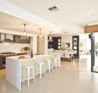 Getaway on Poplars Comfortable  well appointed - Accommodation Newcastle