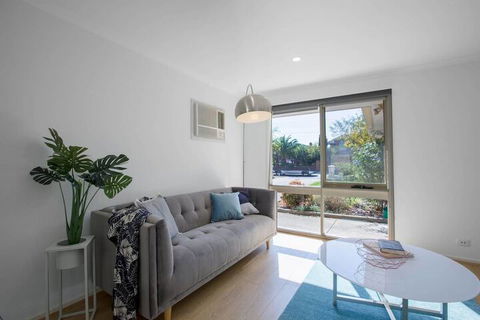 Comfy Beautiful House In Epping - Accommodation Newcastle 7