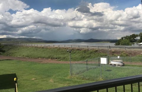 Lake Callide Retreat - Accommodation Newcastle 4