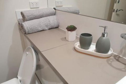 Oceanic Apartment - Accommodation Newcastle 5