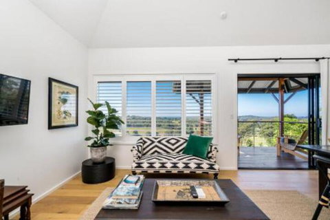 Triloka Lodges - Accommodation Newcastle 3