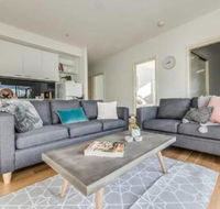 Marina View Apartment - Accommodation Newcastle