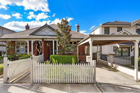 Drummoyne 3 Bedroom Home (62ALE) - Accommodation Newcastle 0