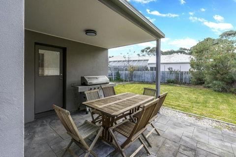 RIPPLE DREAM INVERLOCH - Accommodation Newcastle 2