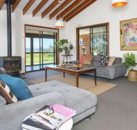 Beach House on Jones Beach Kiama Accommodation - Accommodation Newcastle