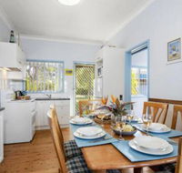 Crystal Blue views across the bay - Accommodation Newcastle