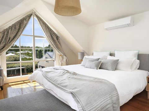 Duncraig House Open Fireplace Spa Pet Friendly - Accommodation Newcastle 1
