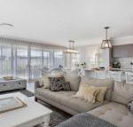 House on the Hill inspired coastal Hamptons vibe - Accommodation Newcastle