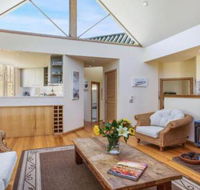 Maldas Retreat air con fireplace  outdoor spa - Accommodation Newcastle